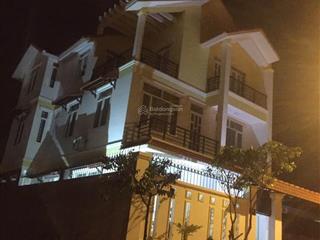 Chủ gửi bán căn biệt thự phước sơn (p11, tp vũng tàu cũ) đã hoàn thiện full nội thất, gần biển