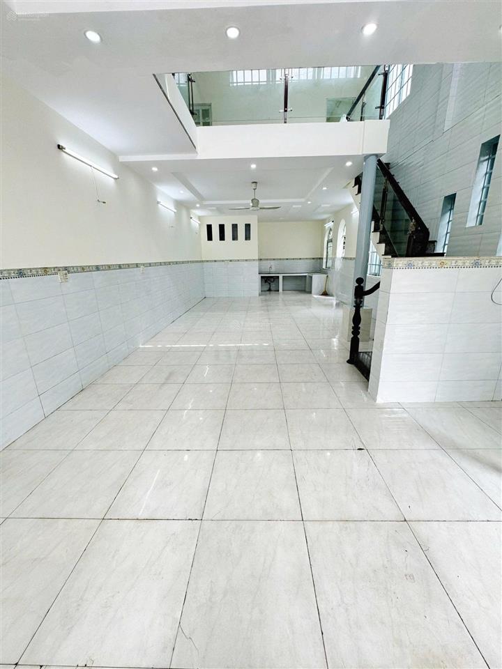 Nhà mặt phố bán gấp tại số 29, trần thị báo, giá siêu hời 11 tỷ, 85m2