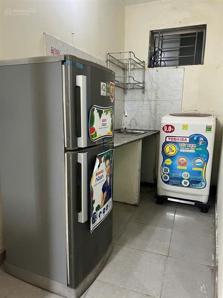 Cho thuê nhanh ccmn 30m2 full đồ, tiện ích xung quanh đầy đủ, giá tốt tại trung văn, hà nội