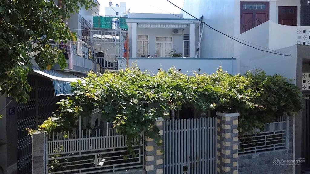 Bán nhà 2 tầng trung tâm nha trang diện tích 119,3m2, ngang 6,32m, đường ô tô 7m, giá chỉ 8,2 tỷ