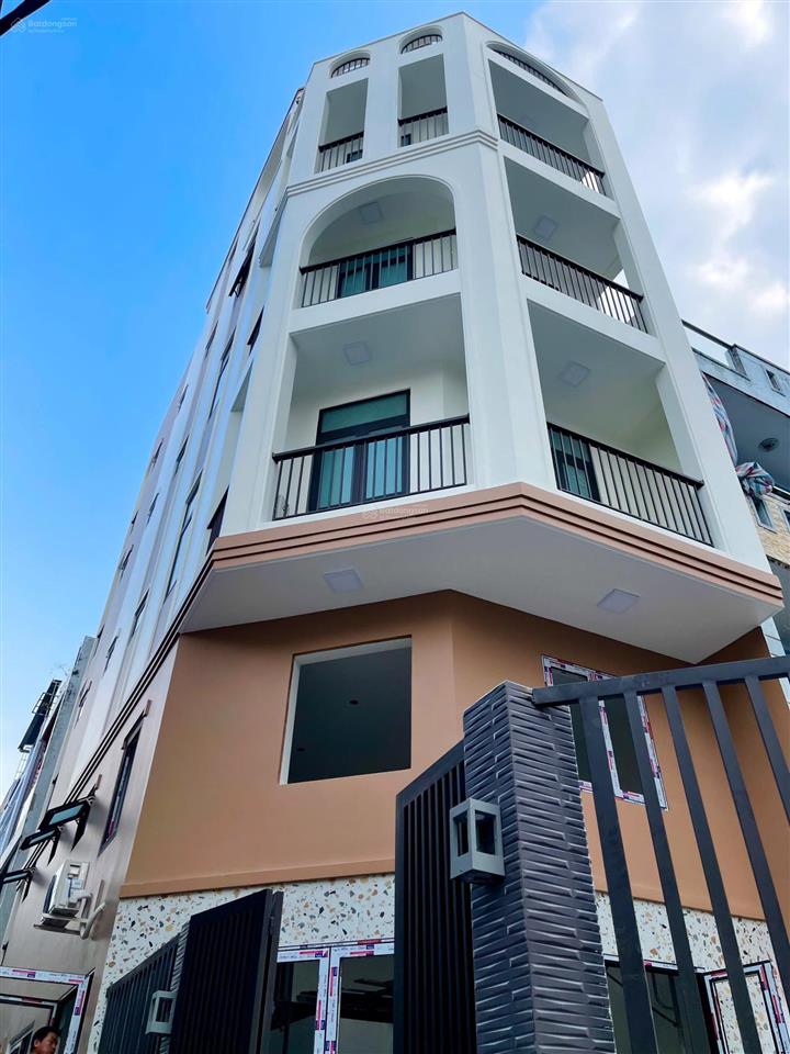 Studio full nội thất ban công riêng  thang máy  mới 100% ngay bà hom  vòng xoay phú lâm