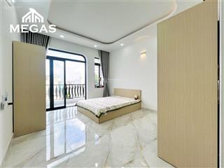 Chdv ban công riêng  full nội thất mới 100% ngay lê văn quới