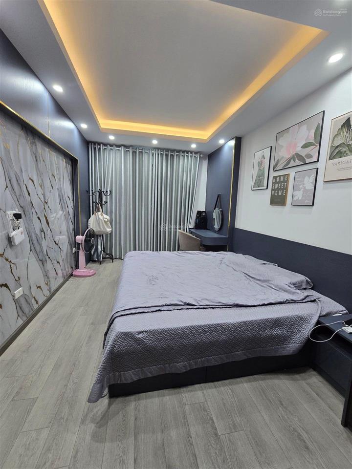 Chỉ 6,9 tỷ ( còn thương lượng) ac sở hữu ngay nhà đẹp, ô tô đỗ cổng, 35m, 5 t tại quang tiến  đại
