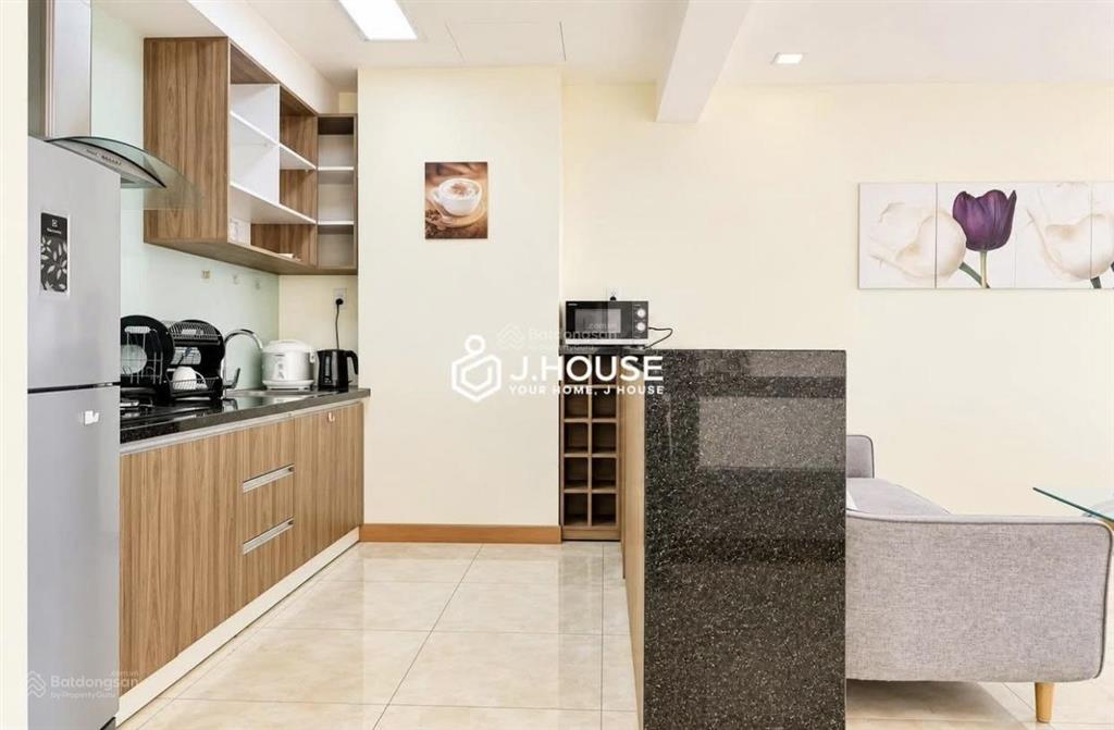Cho thuê căn hộ 2 phòng ngủ full nội thất  vị trí ngay cung đường trường sa hoàng sa gần d10