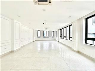 Chính chủ cho thuê văn phòng 100m2 xã đàn giá chỉ 19tr full kính view thoáng
