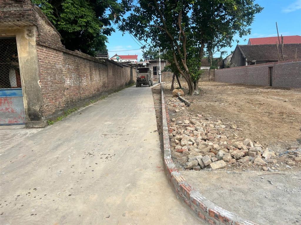 Chính chủ bán lô đất 9m4 full thổ cư,cách kcn phúc sơn 800m,đường xá thuận lợi