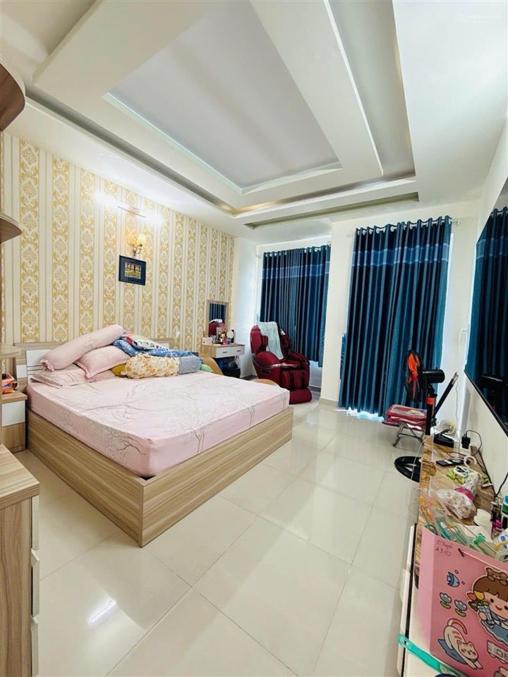 Hạ 500tr. bán nhanh nhà 69m². 4 tầng. phạm văn chiêu. gò vấp. chỉ 7.15 tỷ