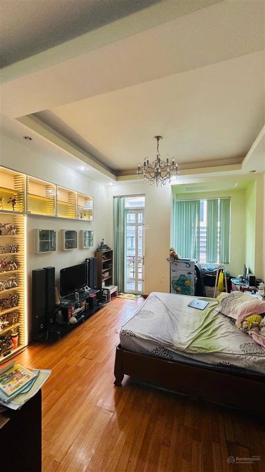 Giảm 15%. bán nhanh nhà mặt tiền 4 tầng. 62m2. huỳnh văn nghệ. gò vấp. chỉ 9.8 tỷ
