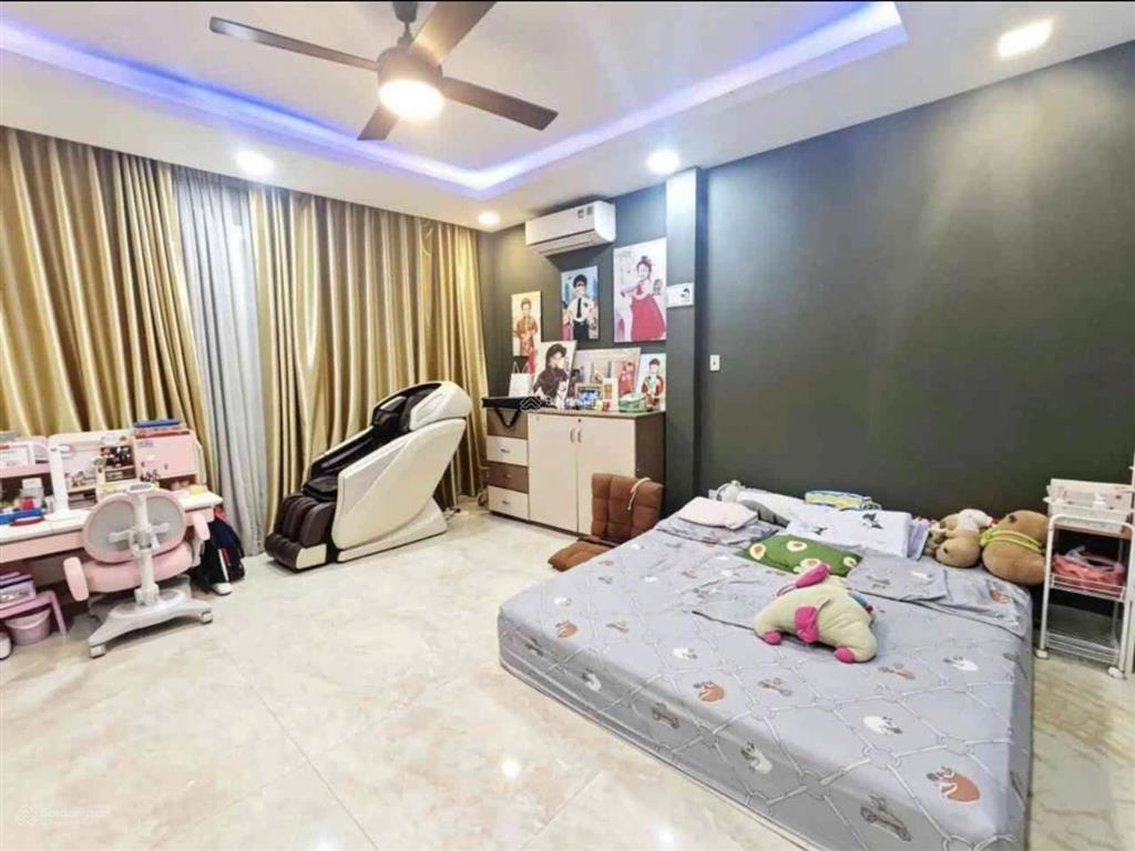 Giảm 15%. bán nhanh nhà 4 tầng. hxh 90m2. lê đức thọ. gò vấp. chỉ 9.95 tỷ