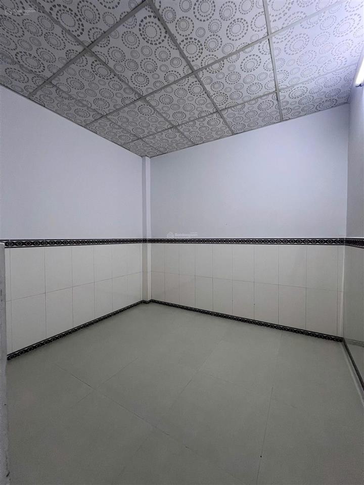 Nhà sổ riêng chính chủ hóc môn gần chợ gần trường, sang tên ngay