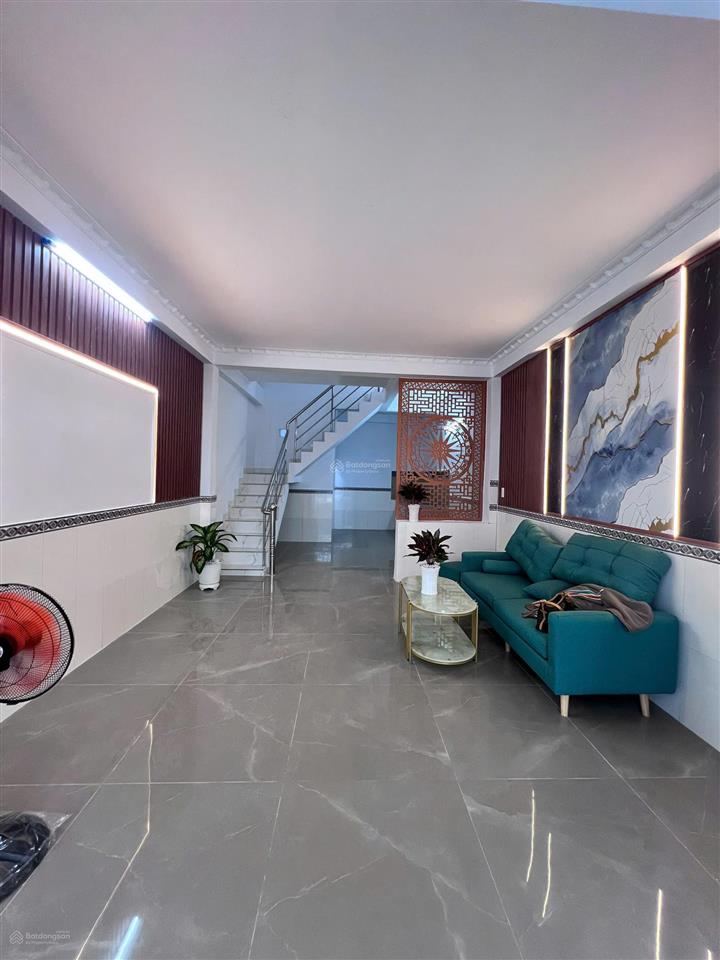 Nhà sổ riêng chính chủ hóc môn gần chợ gần trường, sang tên ngay