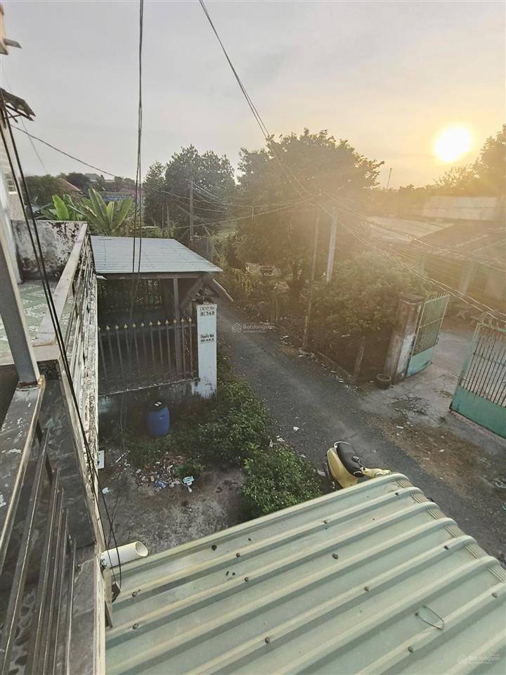 Chính chủ gửi bán nhà mặt tiền sổ riêng bao thủ tục pháp lý (còn thương lượng)