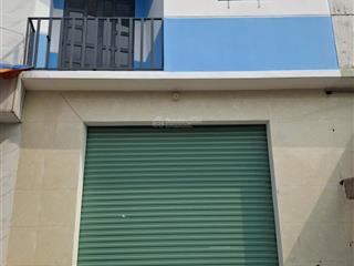 Bán nhà hóc môn 750tr sổ riêng mặt tiền đường 2pn 2wc mua là ở ngay