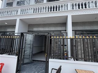 Nhà chính chủ sổ riêng giá chỉ 849tr 2pn 2wc mua là ở ngay