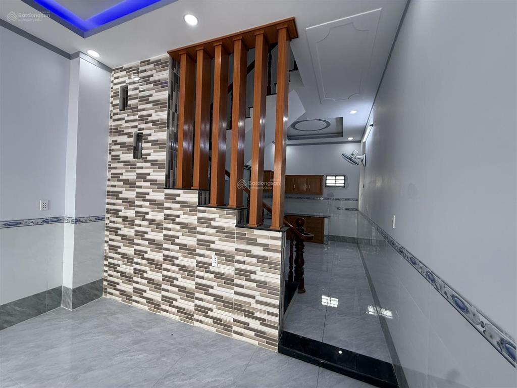 Nhà chính chủ sổ riêng giá chỉ 849tr 2pn 2wc mua là ở ngay