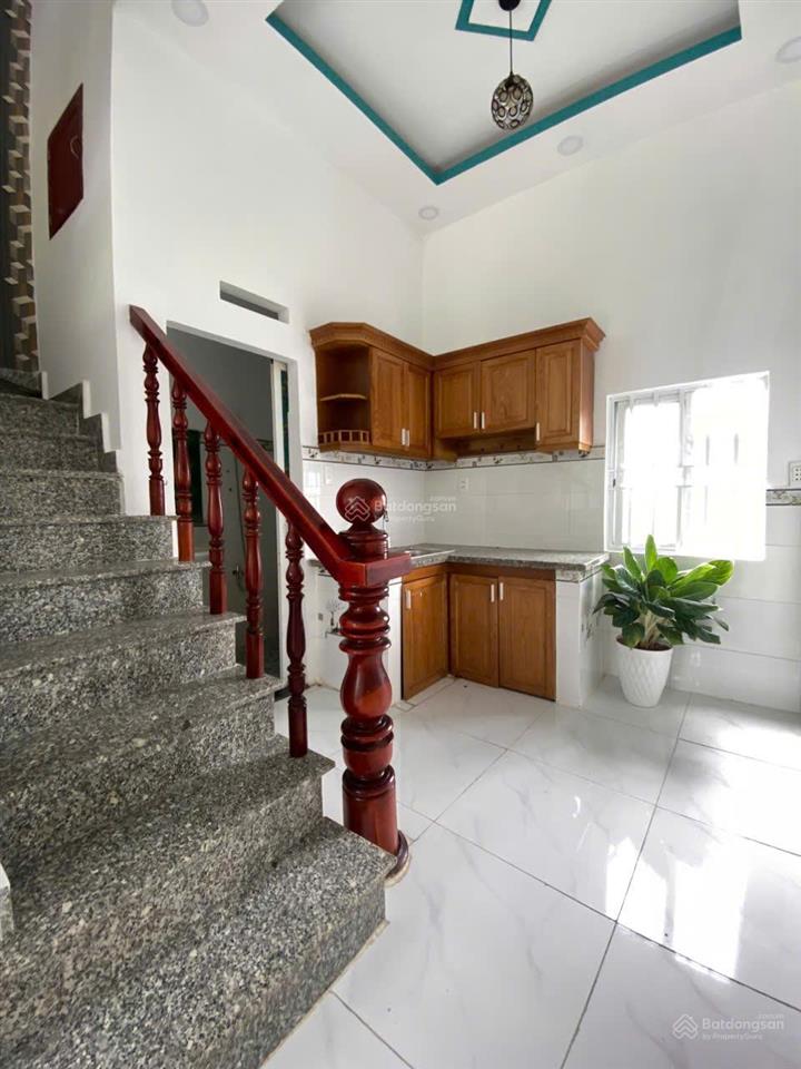 Nhà chính chủ nhà riêng 2pn 2wc sang tên ở liền