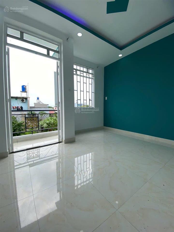 Nhà chính chủ nhà riêng 2pn 2wc sang tên ở liền