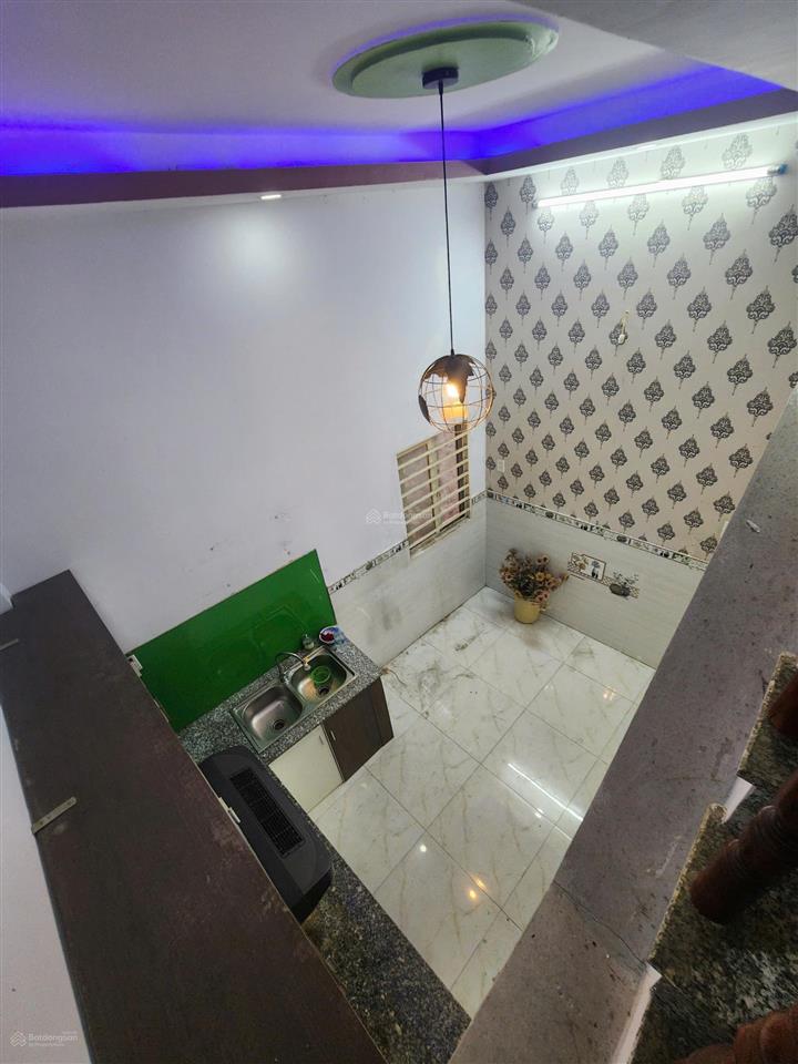 Nhà riêng chính chủ sổ riêng giá chỉ 765tr 2pn 2wc kết cấu vững chắc vào ở ngay