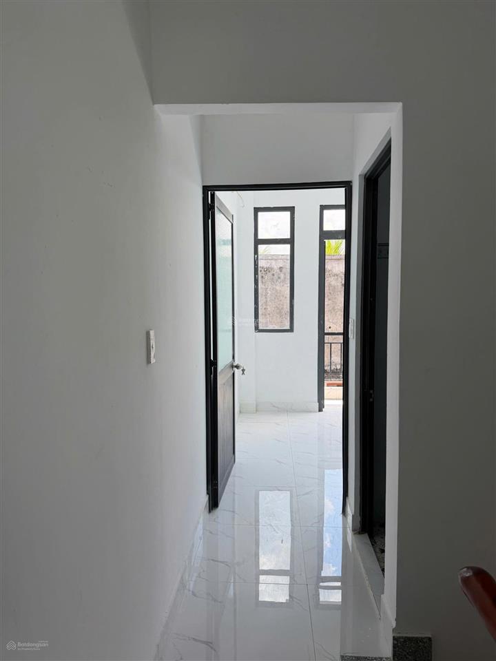 Nhà chính chủ mới xây giá chỉ 765tr , 2pn 2wc mua là ở ngay sổ riêng
