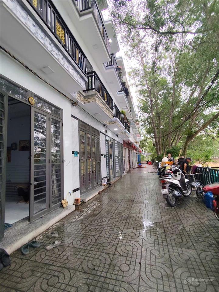 Nhà chính chủ xuân thới sơn giá chỉ 765tr 2pn 2wc mua là vào ở ngay