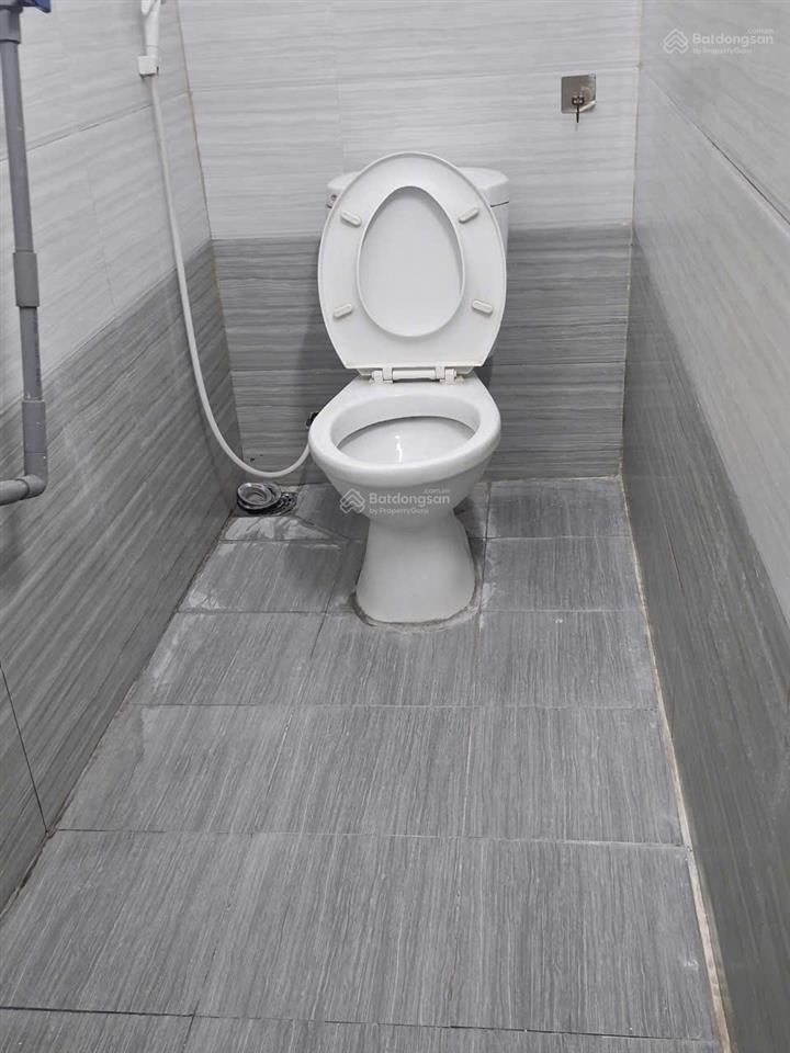 Nhà riêng chính chủ full thổ cư giá chỉ 765tr xây dựng kiên cố gần chợ , gần trường