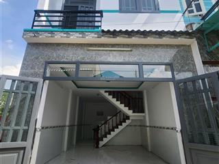 Nhà chính chủ hóc môn giá chỉ 750tr còn tl , 2pn 2wc kdc an ninh