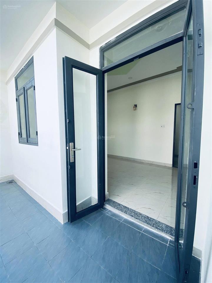 Nhà riêng chính chủ giá chỉ 765tr 2pn 2wc sổ sách pháp lý chuẩn chỉnh