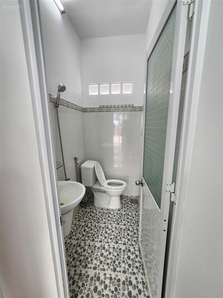 Nhà chính chủ sổ riêng không vi bằng, 2pn 2wc, mua là ở ngay