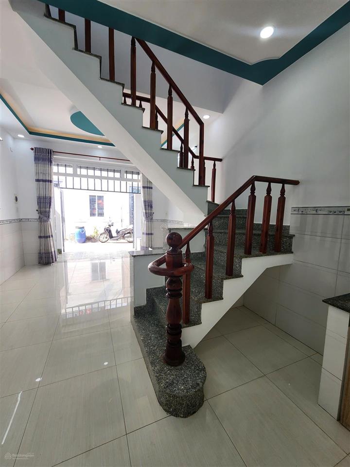 Nhà chính chủ sổ riêng không vi bằng, 2pn 2wc, mua là ở ngay