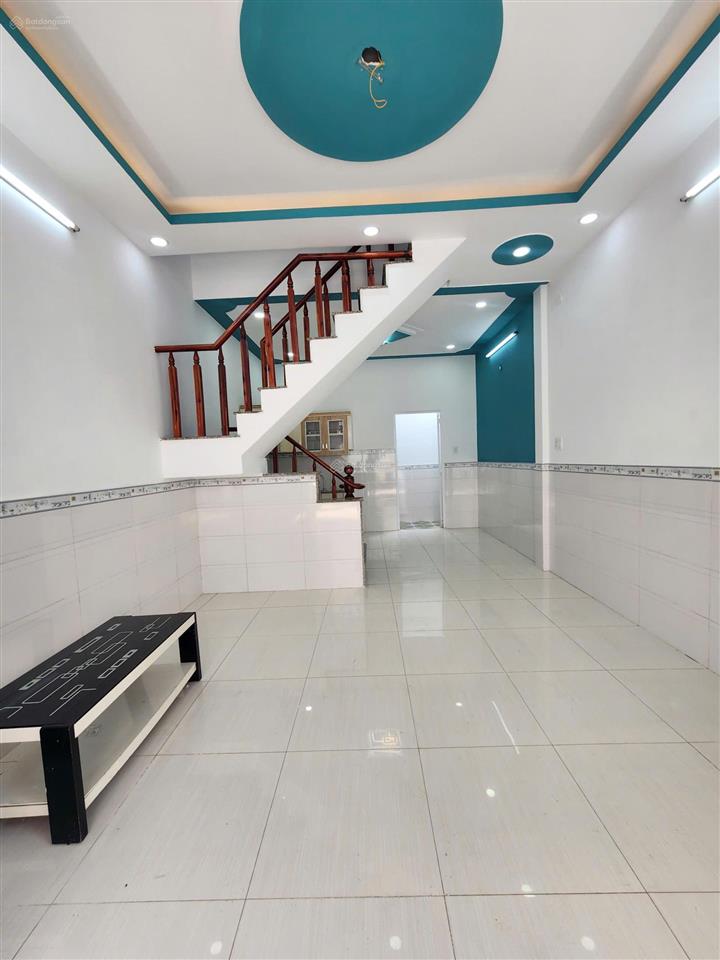 Nhà chính chủ sổ riêng không vi bằng, 2pn 2wc, mua là ở ngay