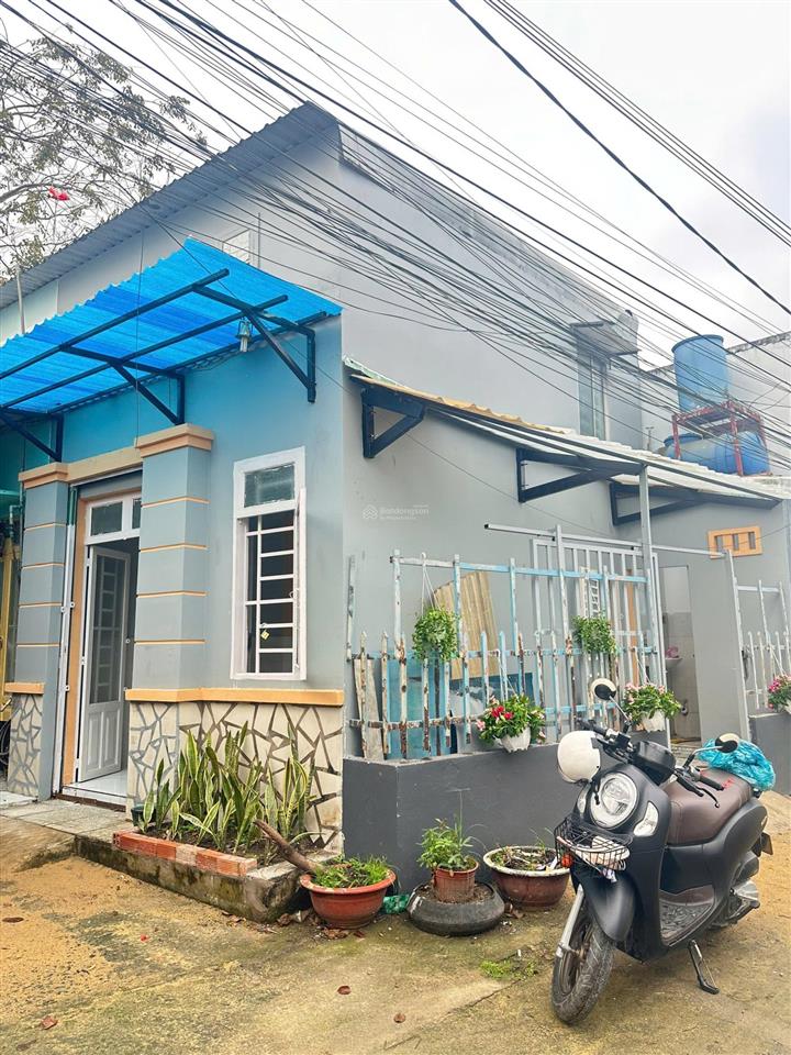 Nhà chính chủ sổ riêng bán gấp hóc môn giá 649tr
