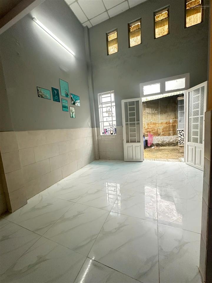 Nhà chính chủ sổ riêng bán gấp hóc môn giá 649tr