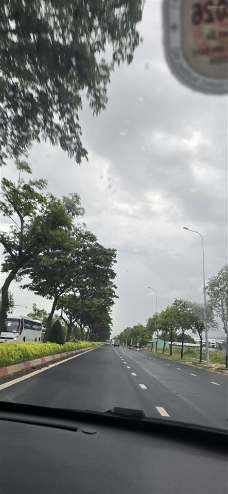 Gia đình cần bán nhà kho 6 tỉ trung tâm gần biển long hải