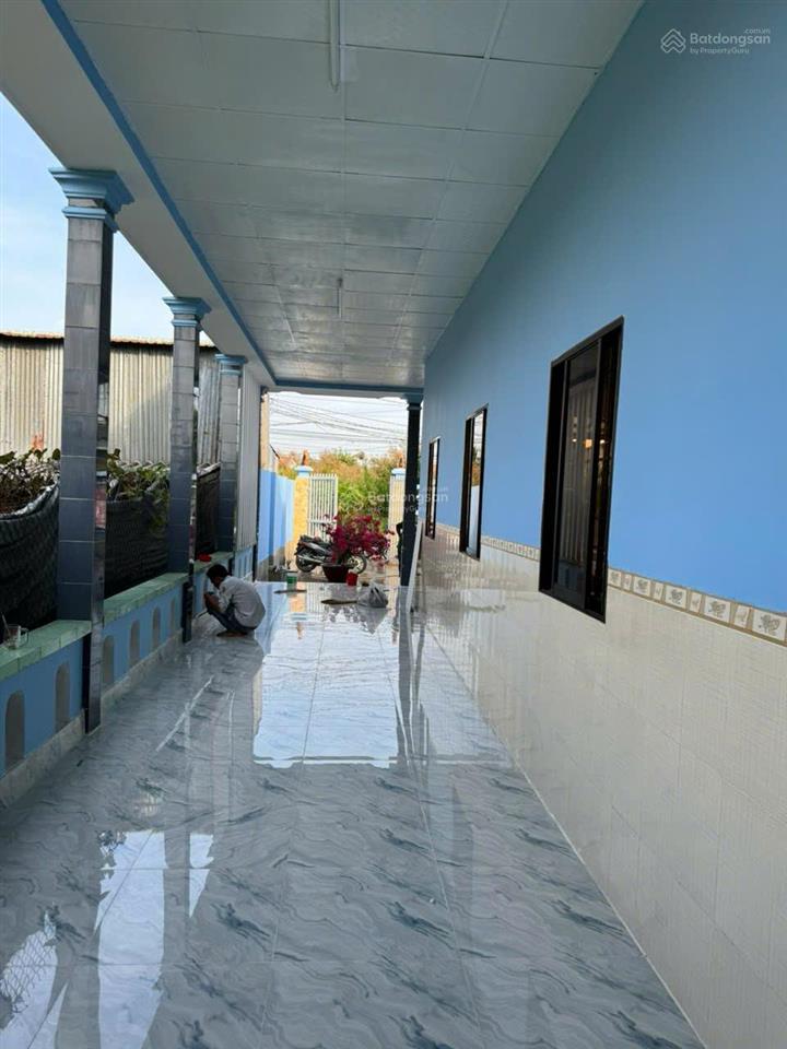 Bán nhà đẹp 190m2 đầy đủ công năng nhựt chánh, bến lức, long an, sổ đỏ chính chủ sẵn giao dịch