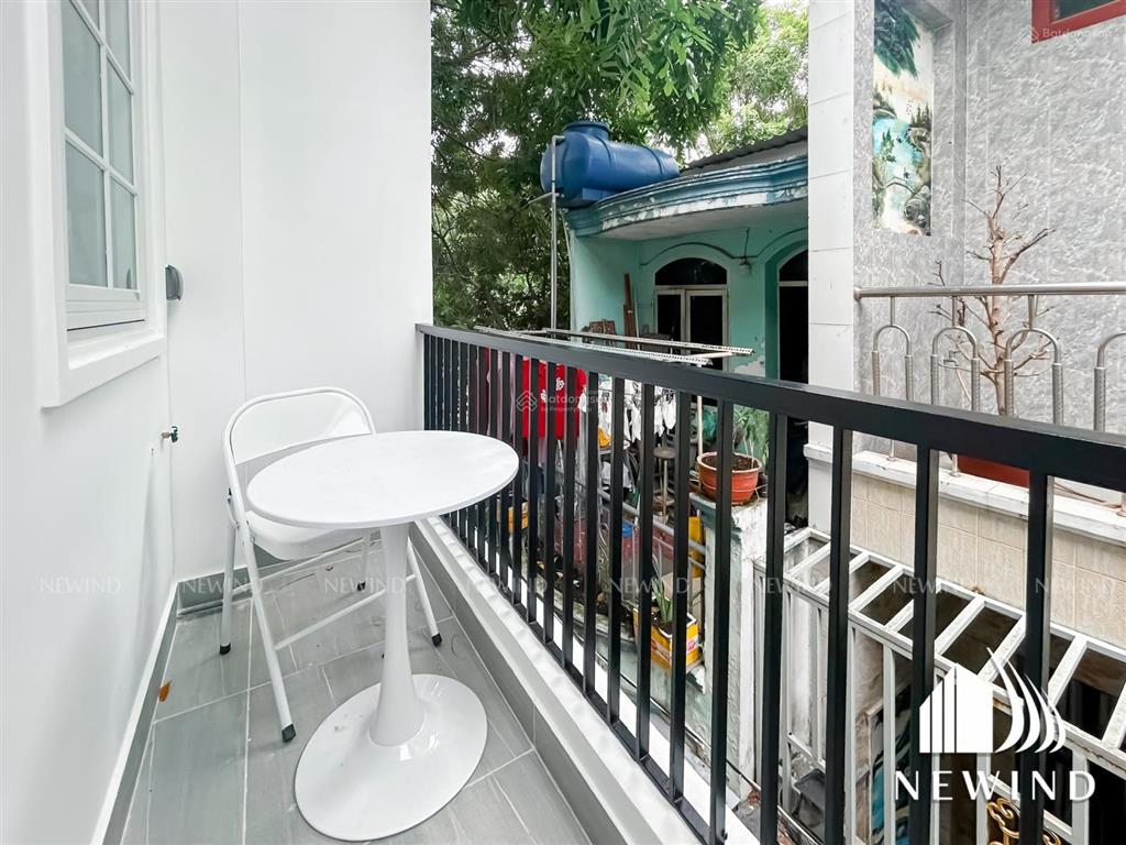 Căn hộ dịch vụ có 2pn và 2wc thoáng mát full nội thất dành cho nhiều người