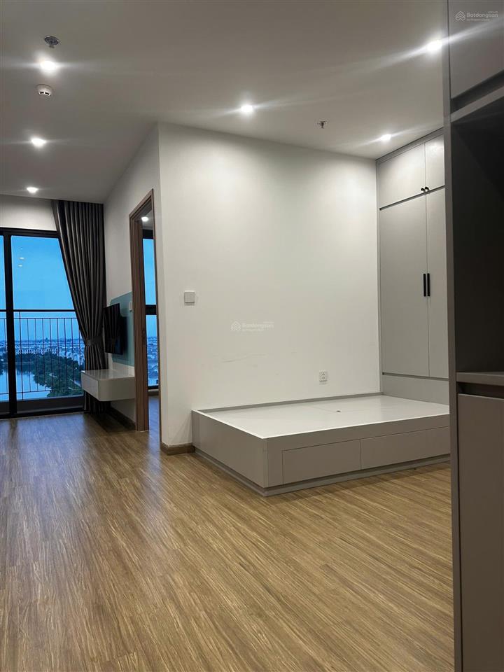 Bán gấp cc 1pn, 1wc, 44m2 tại the pavilion  vinhomes ocean park, giá siêu hời 2,7 tỷ