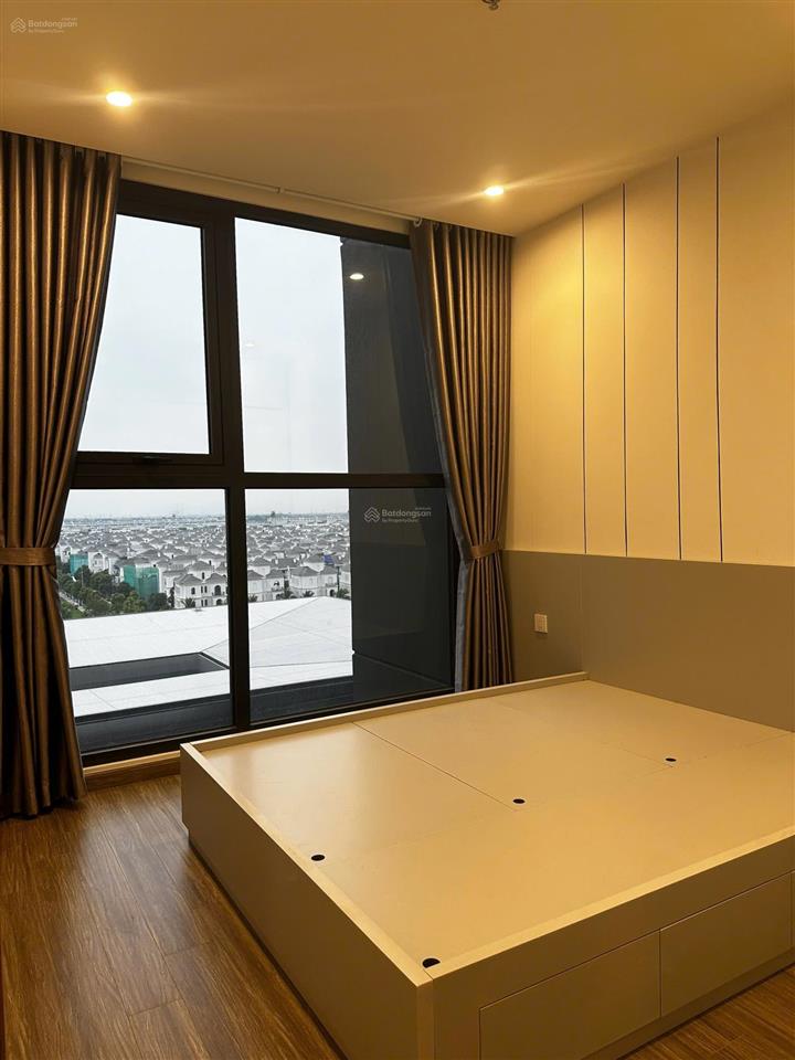 Bán gấp cc 1pn, 1wc, 44m2 tại the pavilion  vinhomes ocean park, giá siêu hời 2,7 tỷ