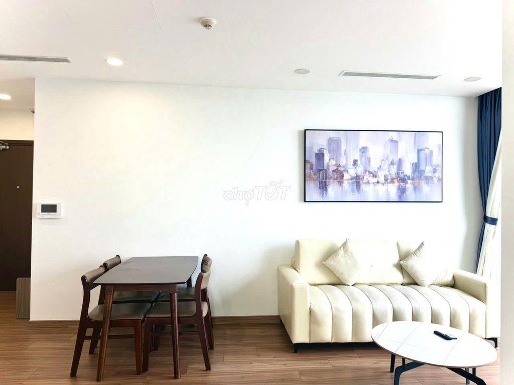 Cho thuê căn hộ 2PN dọn vào liền