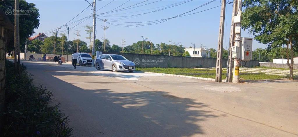 Gia đình cần tiền lo công việc nên buộc phải nhượng lại lô đất 100m² full thổ cư, sổ đỏ chính chủ
