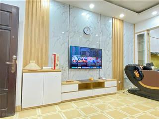 Bán căn hộ tòa a 671 hoàng hoa thám, căn hộ 3pn, diện tích 85m², giá 8,7 tỷ, hướng nam