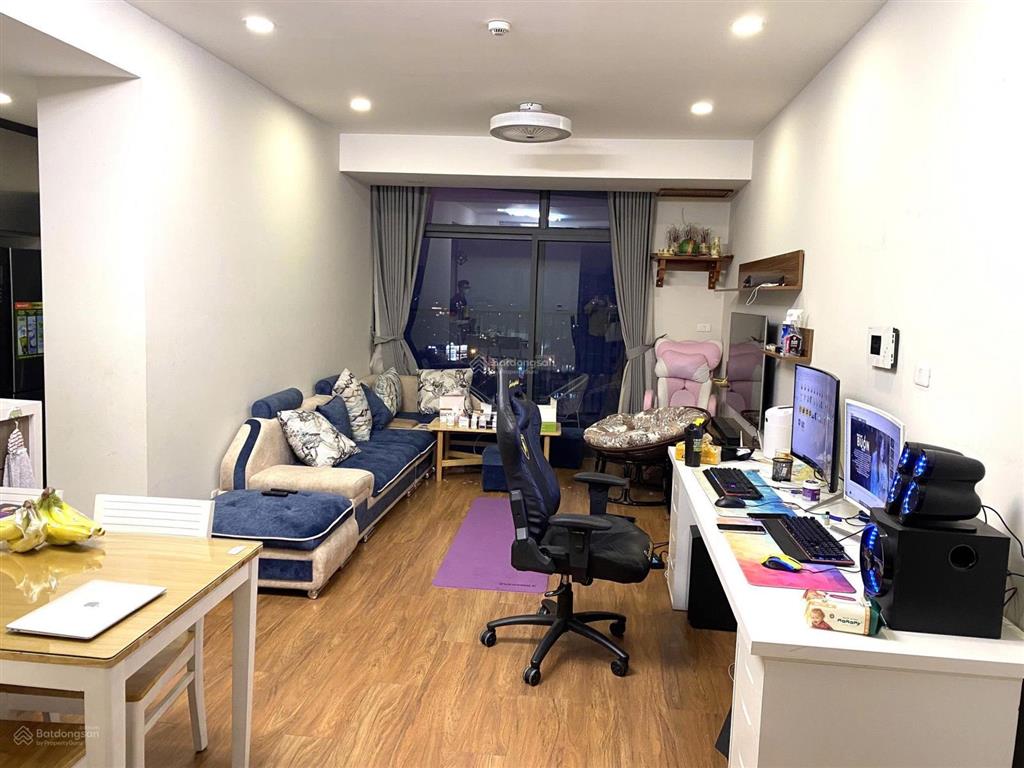 Cho thuê căn hộ tại bamboo airways tower, diện tích 100m2, 2 ngủ, giá 18tr, full nội thất, tầng cao