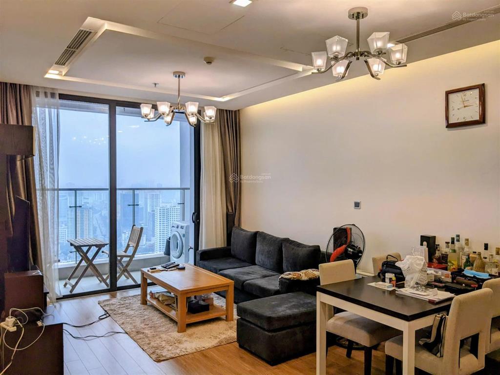Cho thuê căn hộ tại metropolis căn hộ 2 ngủ, 80m2, giá 32tr, full nội thất, tầng cao, view hồ