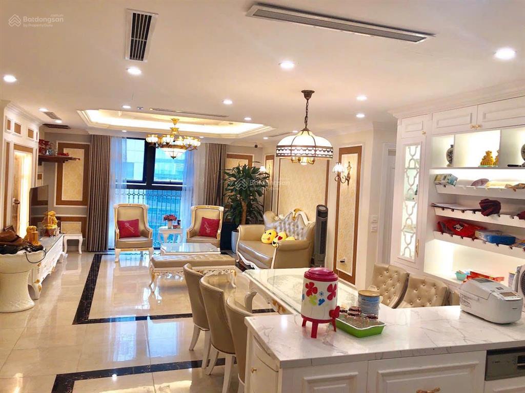 Cho thuê căn hộ chung cư tân hoàng minh, căn hộ 3 ngủ, 134m2, giá 31tr, full nội thất, vào 1/9