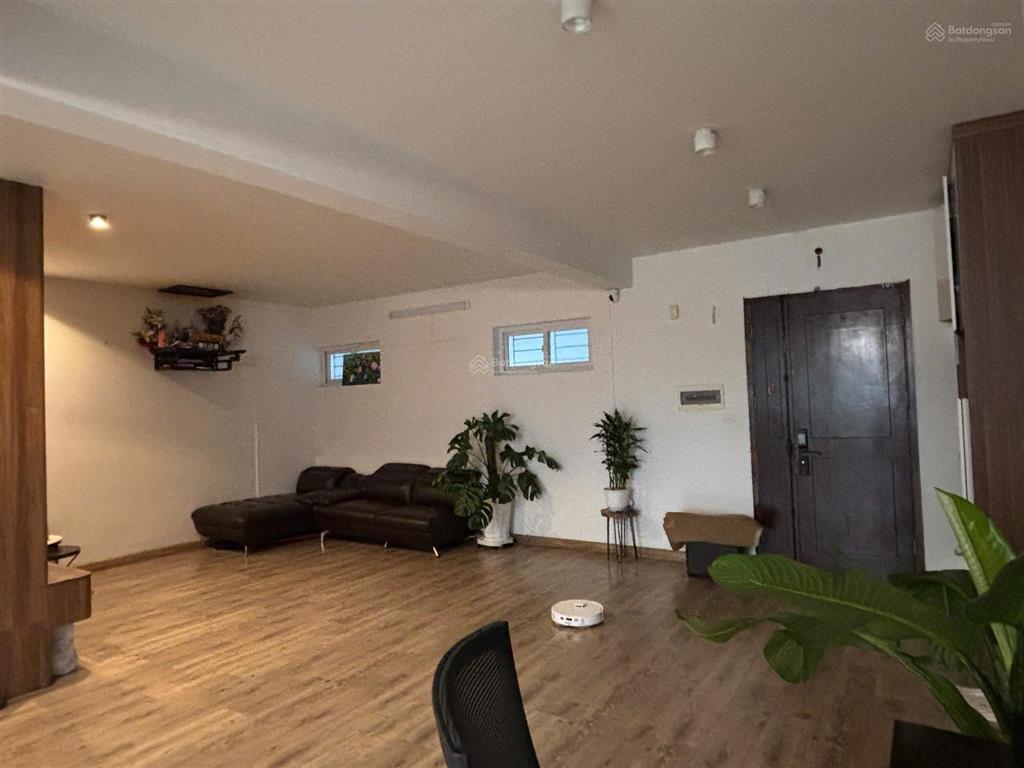 Bán căn hộ chung cư trung ương đảng, căn hộ 3 ngủ, 3wc, 131,8m², giá 16,4 tỷ, view mát
