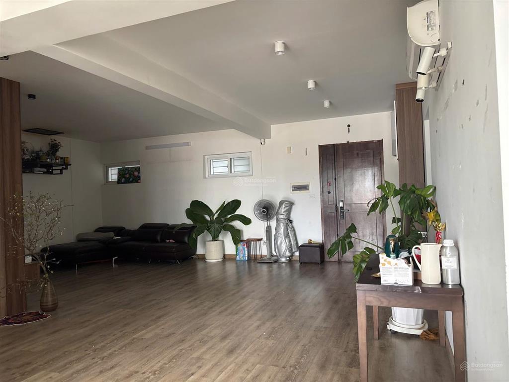 Bán căn hộ chung cư trung ương đảng, căn hộ 3 ngủ, 3wc, 131,8m², giá 16,4 tỷ, view mát