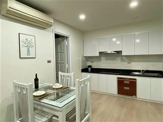 Cho thuê căn hộ dịch vụ tại phố vạn phúc căn hộ studio, 40m2, giá 9,5tr, full nội thất