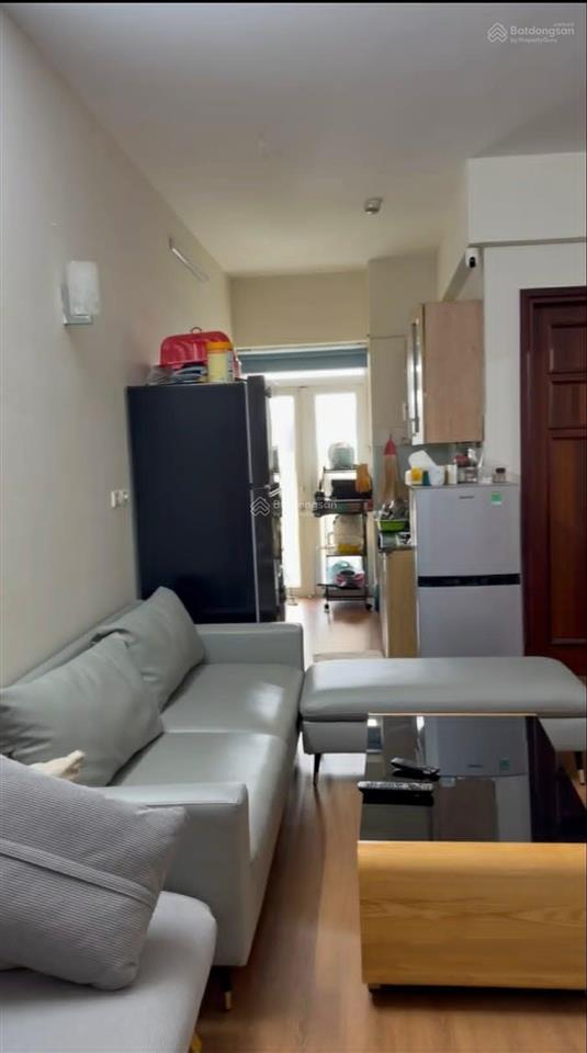 Cho thuê căn hộ chung cư 165 thái hà 70m2, 2 phòng ngủ, full nội thất, tầng 7, giá 17 triệu