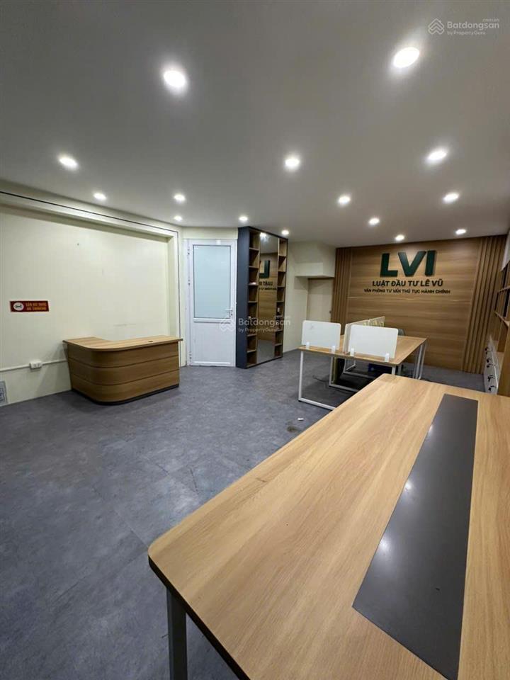 Cho thuê văn phòng mặt phố kim mã, tầng 1 diện tích 51m², mặt tiền 5,5m, giá 20 triệu/tháng