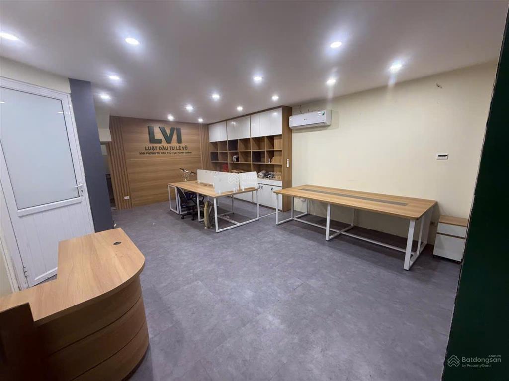 Cho thuê văn phòng mặt phố kim mã, tầng 1 diện tích 51m², mặt tiền 5,5m, giá 20 triệu/tháng