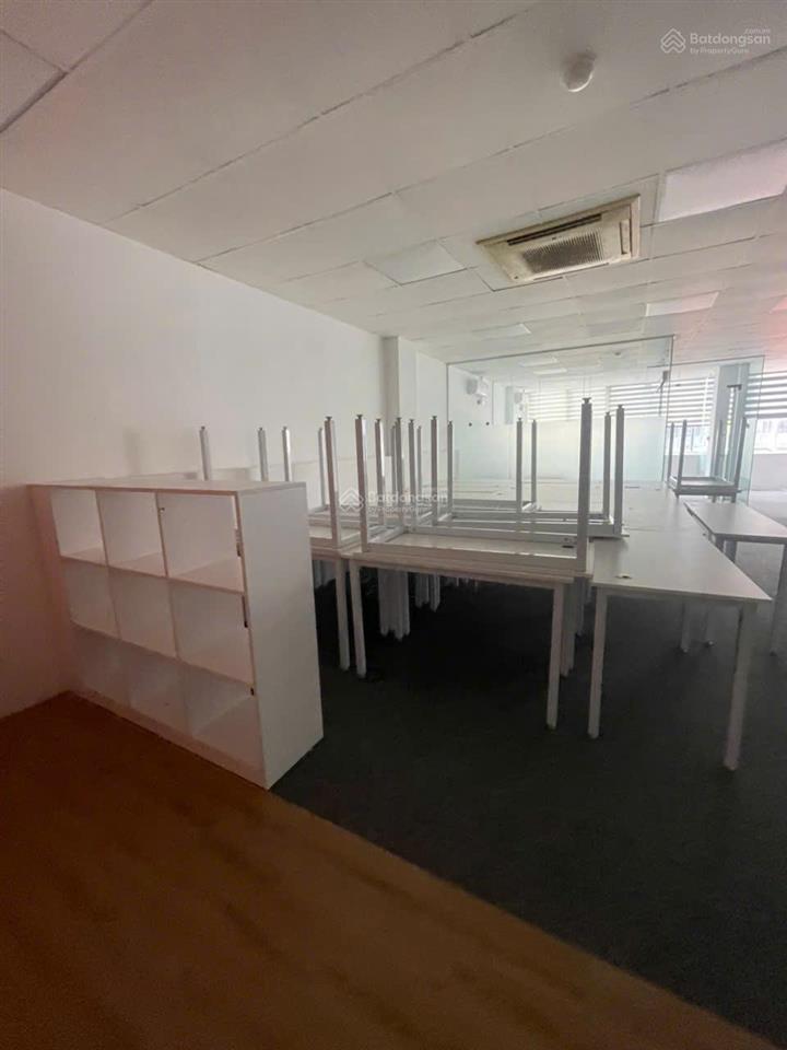Cho thuê văn phòng 160m² tại ngõ tôn đức thắng, tầng 2, giá 26 tr, phí dịch vụ 200$